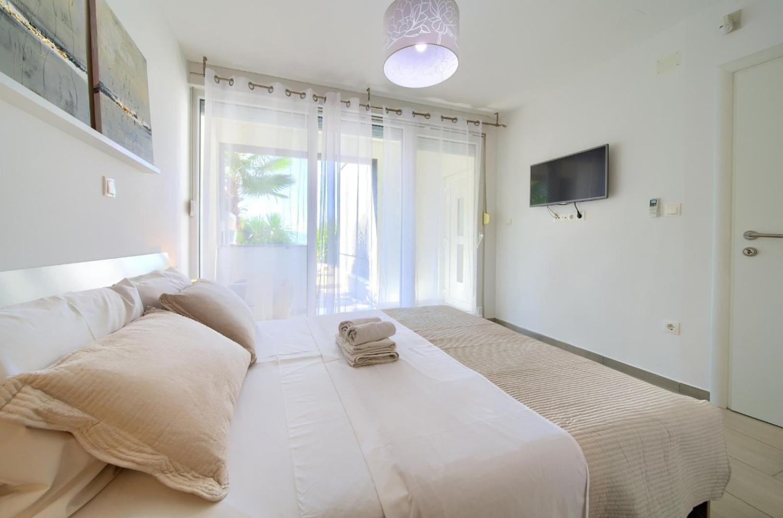 Apartment Sasso Bianco With The Private Pool Njivice Εξωτερικό φωτογραφία