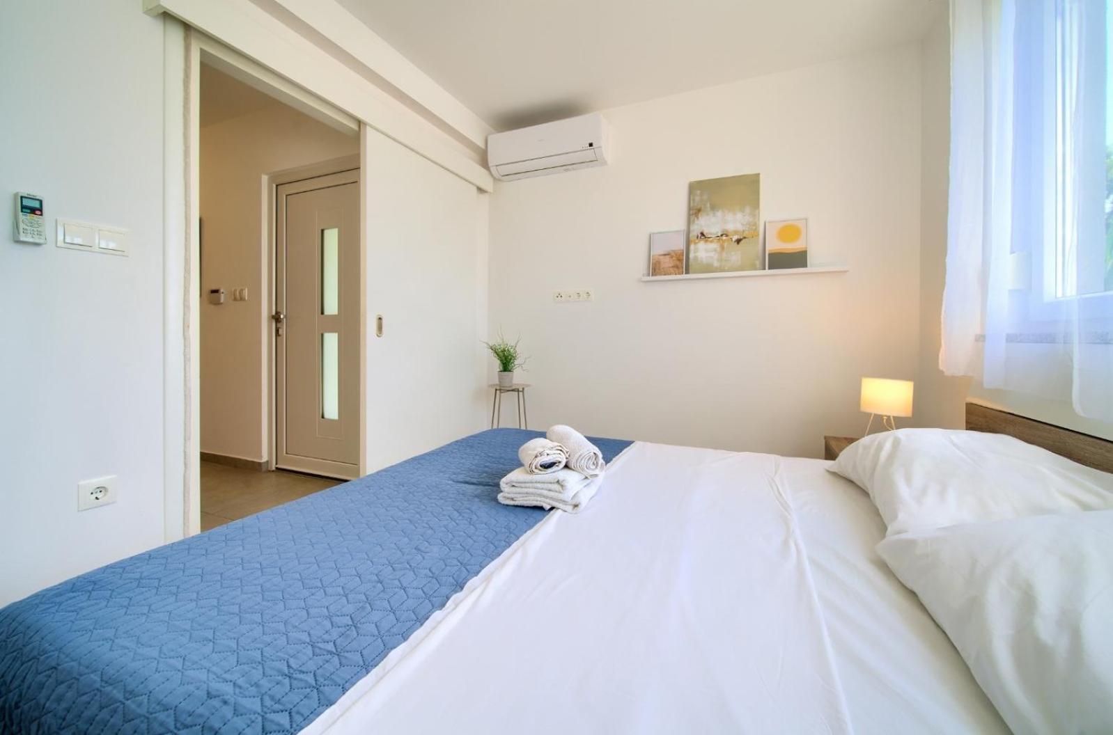 Apartment Sasso Bianco With The Private Pool Njivice Εξωτερικό φωτογραφία