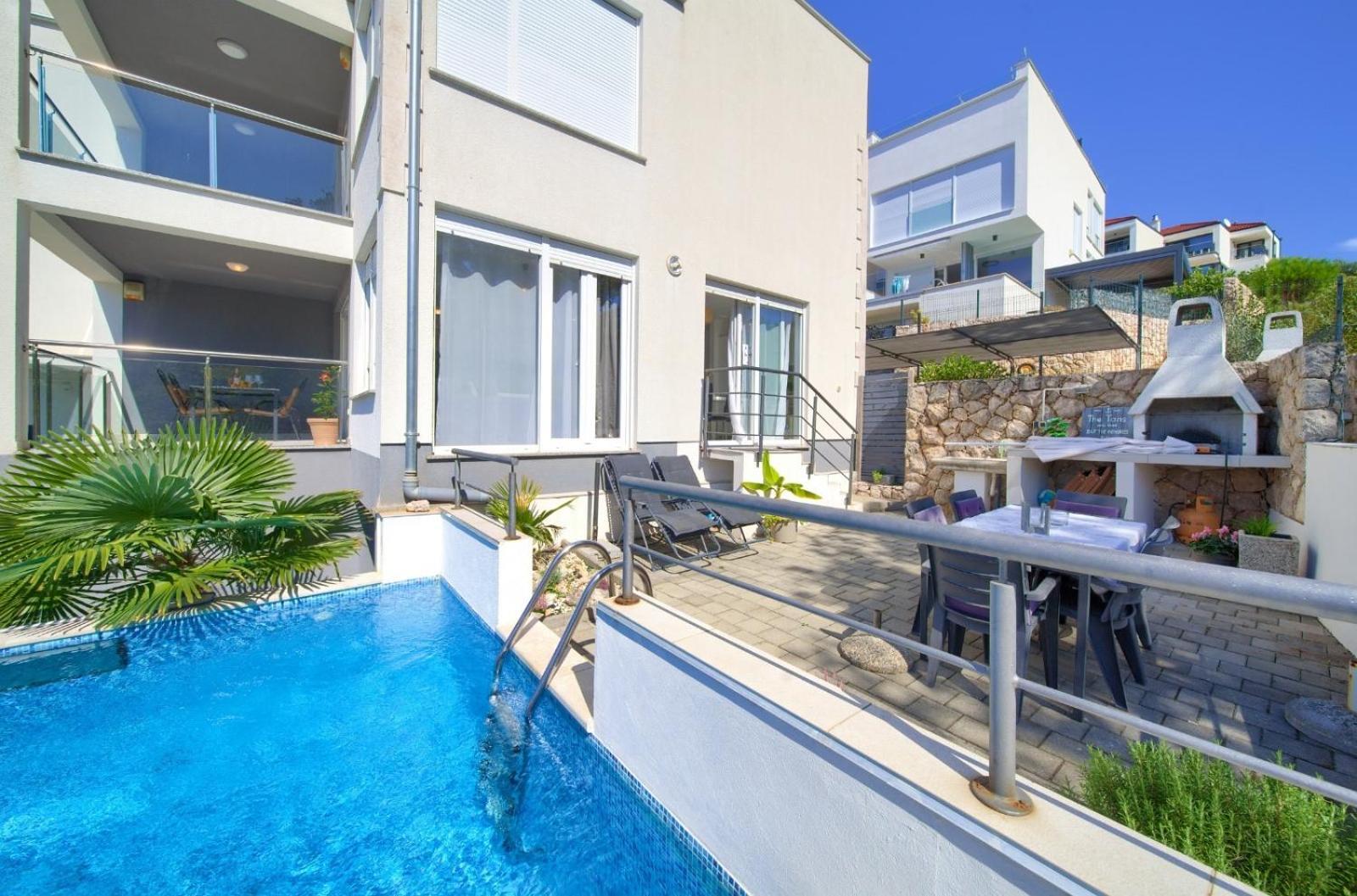 Apartment Sasso Bianco With The Private Pool Njivice Εξωτερικό φωτογραφία